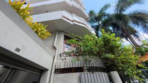 Air Conditioned 2 Bedroom Apartment