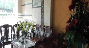 Binh Hung Hotel