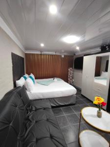 Nefeya lodge