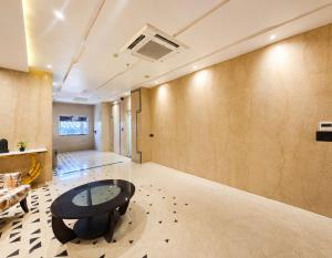 Hotel Vasavi Guest House