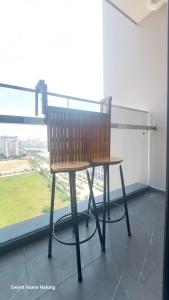 Sweet Home - Homestay apartment system at Icon 40 Ha Long building