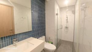 Sweet Home - Homestay apartment system at Icon 40 Ha Long building