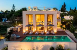 Villa Medusa Paraiso Heated Pool Rooftop and Sea Views
