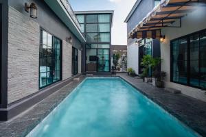 Tassy Boutique Homes