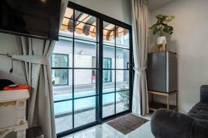 Tassy Boutique Homes