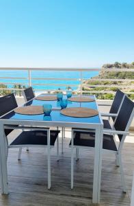 Precioso apartamento con vistas al mediterráneo.