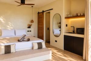 Siroco Villas - Romantic Private Pool Escape