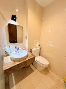 Sky Center Apartments Near The Airport 2BR
