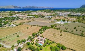Bonita villa en Alcudia piscina cerca de la playa
