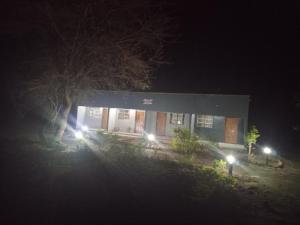 Blue Sisi Backpackers - South luangwa national park, Zambia