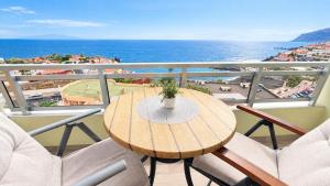 Dream View Apt by Dream Homes Tenerife