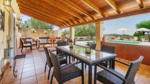Finca Son Macia tranquilidad con piscina y aacc