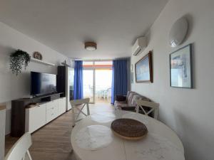 215 Azahara by Tenerife Rental & Sales