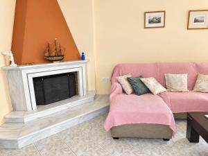Apartment with private garden - Chalandri, Athens