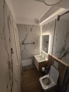 Tona Apartment 03