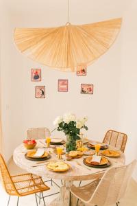 Private riad with swimming pool and breakfast included