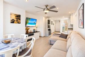 Ocean II 9-C Apartment Levante Beach