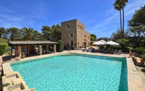 Preciosa casa cerca de playa con piscina & aacc