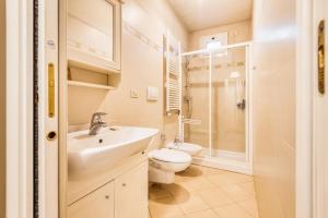A Due Passi dal Duomo Suite Via Torino 2 Pax