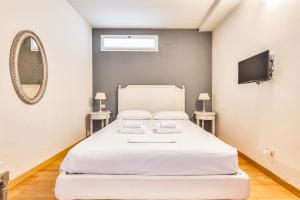 A Due Passi dal Duomo Suite Via Torino 2 Pax