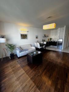 Apartament Woronicza Sky