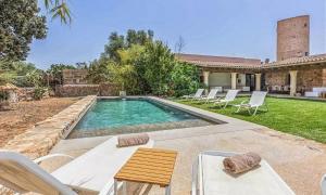 Lujosa villa con piscina & aacc 8 personas