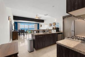 Vista La Jolla 1 Bedroom 408A