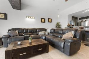 Vista La Jolla 1 Bedroom 408A