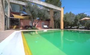 Finca de diseño piscina y vistas al mar 6 personas