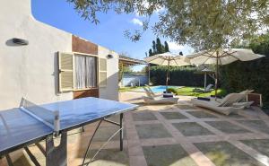 Preciosa Finca piscina y aacc para 8 personas