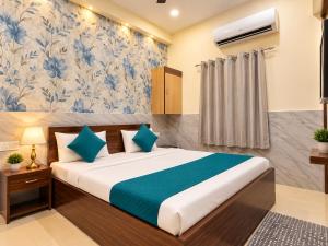 Hotel Grand RK Palace- Rukmani Vihar Best Location #Prem Mandir #Chaar Dhaam