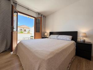 Sunny Terrace Apartment with Pools in Costa Adeje
