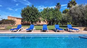 Bonita casa cerca del mar piscina & aacc 8 pers