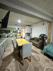 ApartCarina