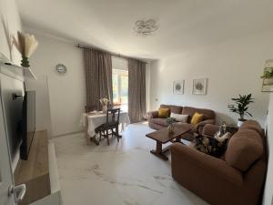 Narmir House