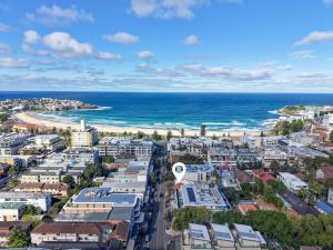 Bright Bondi Beach Studio