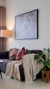 The Sun Avenue - Spacious 3BR - Cozy Boho Style - Landmark River View