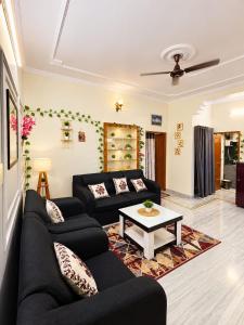 1BHK Penthouse near airport