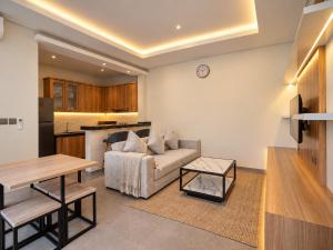 RL Villa Sanur - Modern 4BR Luxury Oasis in Sanur