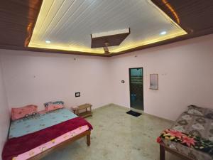 Garden View Homestay Hampi