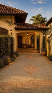Airbee Villa Italian Tuscany Style
