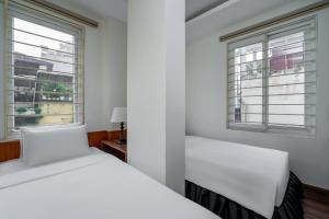 Alley Suites