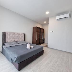 3 Bedroom Condo for 6 Pax Miri City Centre