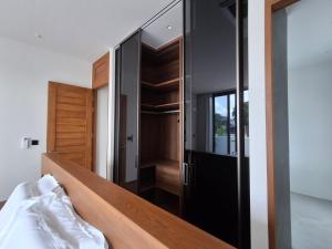 4BR Pool Villa Big Buddha, Chalong