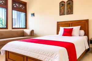 RedDoorz at Dago Griya Aspen Bandung