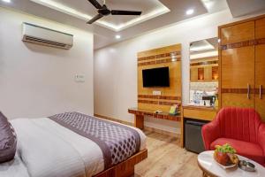 Almora Hotel - Near Delhi Airport, Free Airport Trasnfser