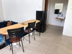 Private 2-Bedroom Cottage with Fireplace & Garden along Mangu Rd Thika