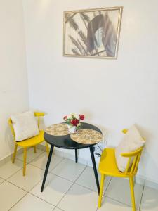 Elite Downtown 1BR Oasis, Resort Amenities & Gym
