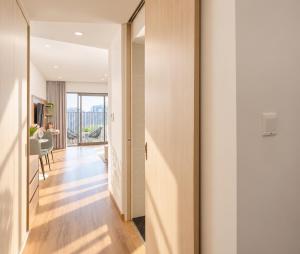 Première Suites & Hotel - Gold Coast Tower, Lotte Mall & 5-Min-To-Beach