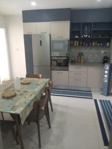 Bright & Spacious 2Bedroom Apartment in Oran